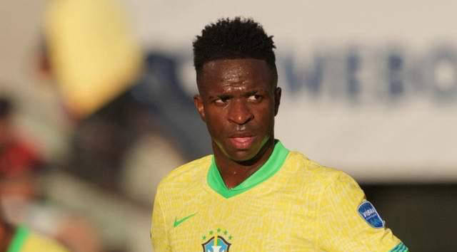 米体：索默犯了不少错，国米在寻找靠谱的一门（米体：索默多次失误，国米正物色更稳健门将）